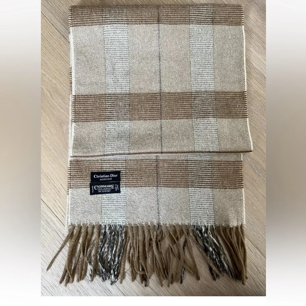 CHRISTIAN DIOR Monsieur Cashmaire Scarf with Fringe 11”x48” *D9